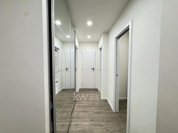 Pronájem bytu 3+kk, Praha - Michle, Přímětická, 67 m2