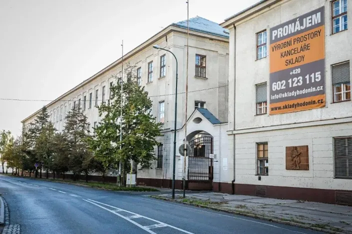 Pronájem výrobních prostor, Hodonín, Bratislavská, 627 m2