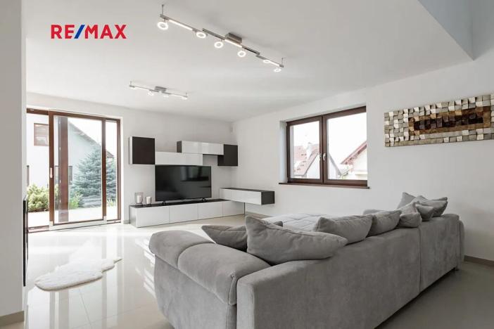 Prodej rodinného domu, Říčany, Tulipánová, 260 m2