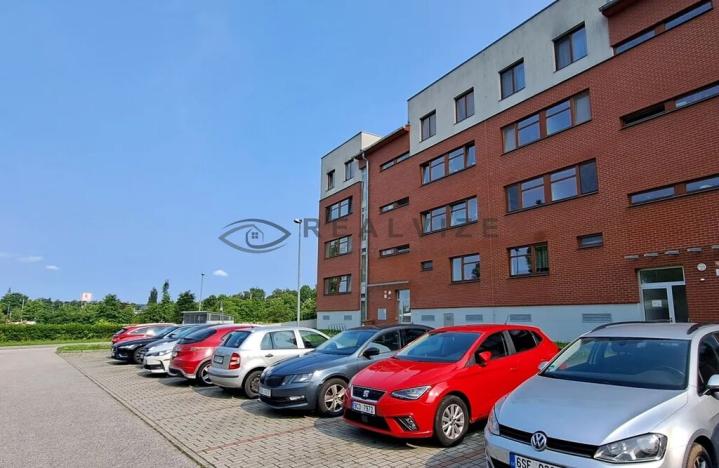 Pronájem bytu 3+kk, České Budějovice, Pasovská, 84 m2