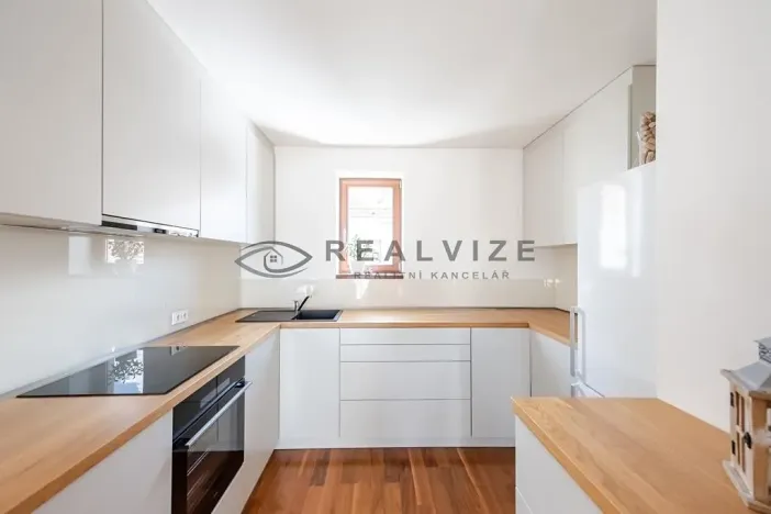 Pronájem bytu 3+kk, Hluboká nad Vltavou, Masarykova, 86 m2