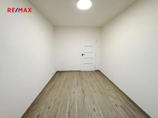 Pronájem bytu 2+kk, Praha - Horní Počernice, Ruprechtická, 45 m2