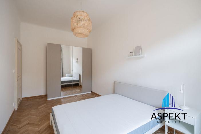 Pronájem bytu 2+kk, Praha - Nové Město, Trojická, 42 m2