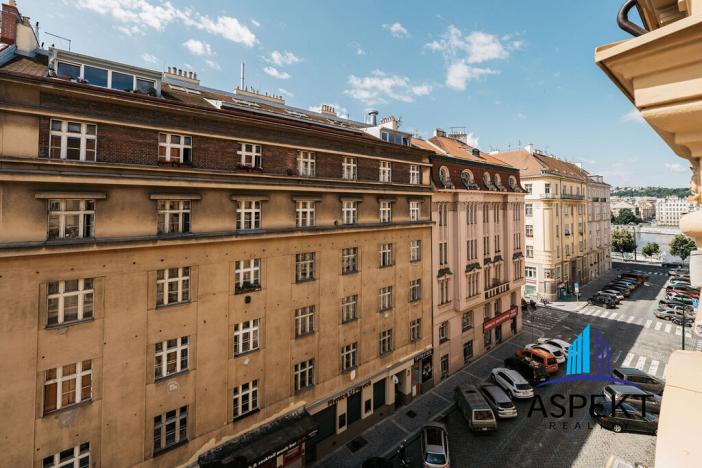 Pronájem bytu 2+kk, Praha - Nové Město, Trojická, 42 m2