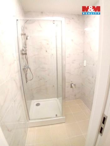 Pronájem bytu 2+1, Dvůr Králové nad Labem, Elišky Krásnohorské, 53 m2