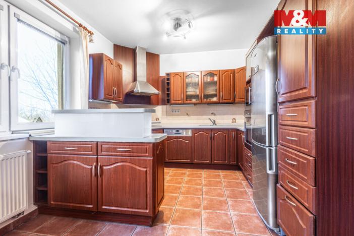 Prodej rodinného domu, Zlosyň, 142 m2