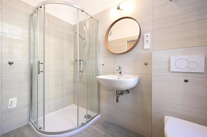 Pronájem bytu 1+1, Praha - Vršovice, Moskevská, 37 m2