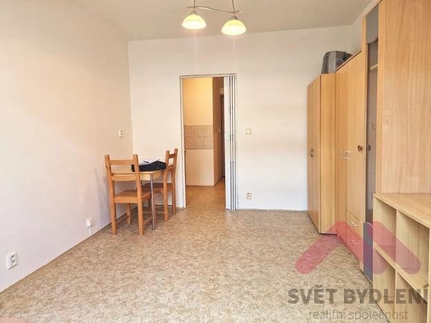 Pronájem bytu 1+kk, Praha - Smíchov, Grafická, 23 m2