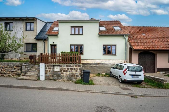 Prodej rodinného domu, Domašov, V Dědině, 225 m2