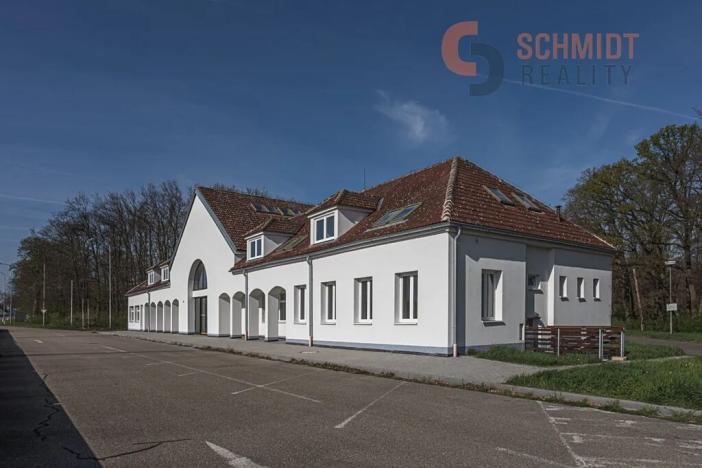 Pronájem obchodního prostoru, Břeclav, Celnice-středisko služeb, 509 m2