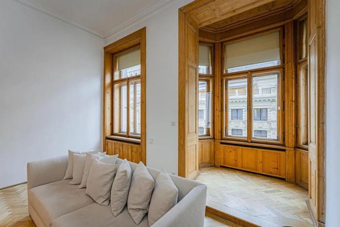 Pronájem bytu 5+1, Praha - Vinohrady, Ibsenova, 173 m2