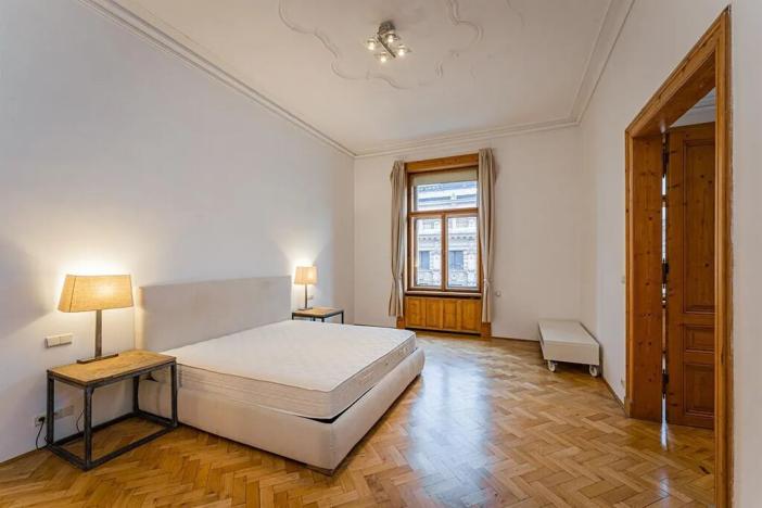 Pronájem bytu 5+1, Praha - Vinohrady, Ibsenova, 173 m2