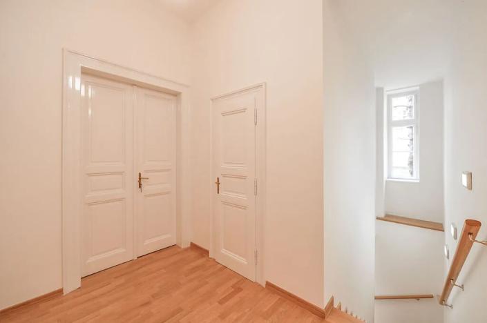 Pronájem bytu 3+1, Praha - Vinohrady, Mánesova, 118 m2