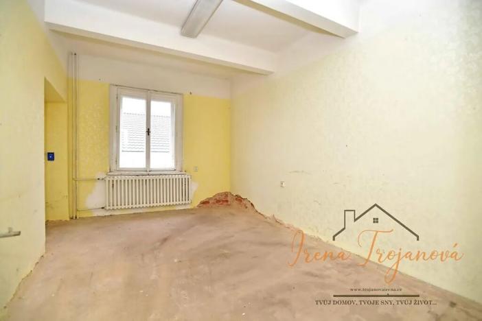 Prodej vícegeneračního domu, Lštění, Míru, 480 m2