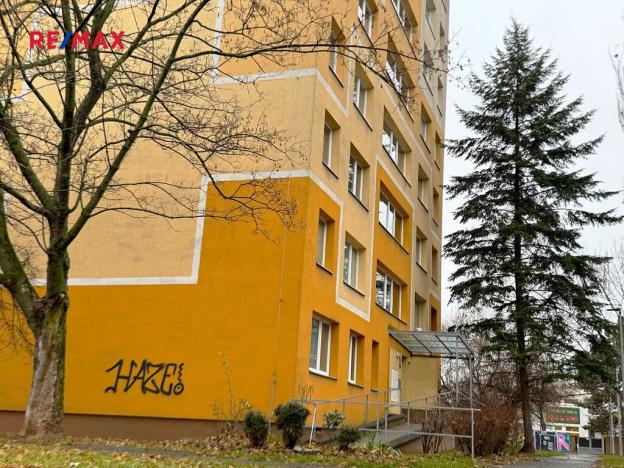 Pronájem bytu 1+kk, Praha - Prosek, Jetřichovická, 30 m2