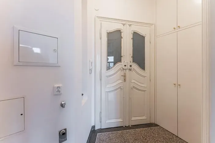 Pronájem bytu 1+kk, Praha - Staré Město, Martinská, 32 m2