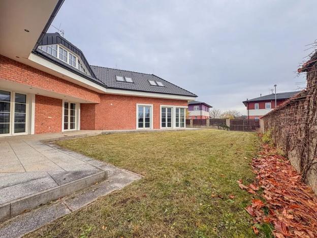 Prodej vily, Praha, Do podkovy, 408 m2
