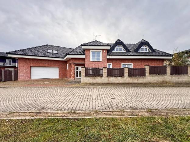 Prodej vily, Praha, Do podkovy, 408 m2