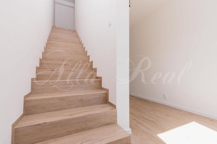 Prodej bytu 4+kk, Ostopovice, B. Němcové, 170 m2