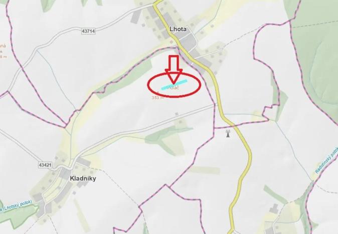 Prodej podílu pole, Kladníky, 2536 m2