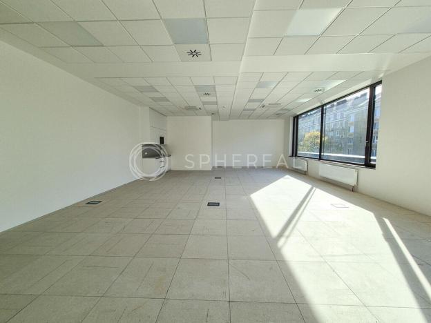 Pronájem kanceláře, Brno, Botanická, 1800 m2