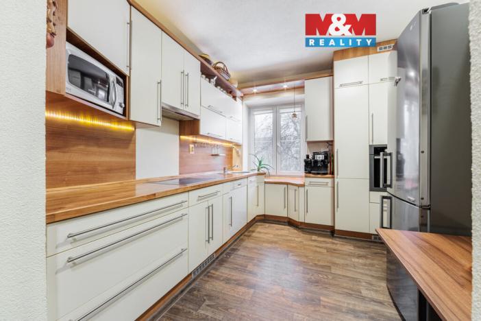 Prodej bytu 4+1, Karlovy Vary, Sládkova, 94 m2