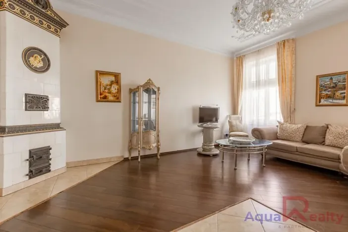 Pronájem bytu 4+kk, Karlovy Vary, Zeyerova, 124 m2