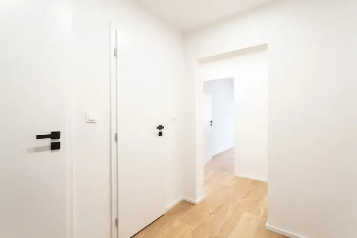 Prodej bytu 2+kk, Praha - Kobylisy, Slancova, 45 m2