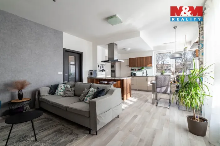 Prodej bytu 3+kk, Jihlava, U Dlouhé stěny, 74 m2