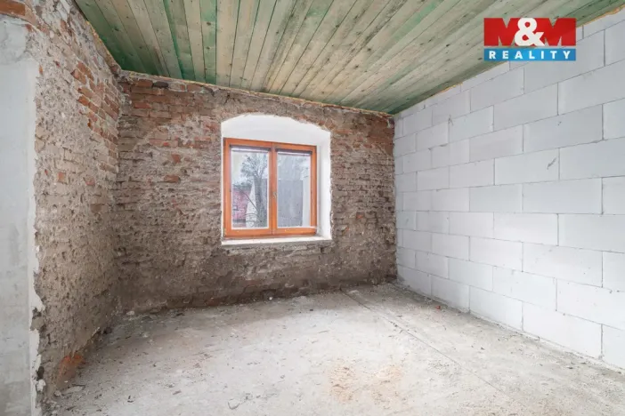 Prodej rodinného domu, Polná, Komenského, 200 m2