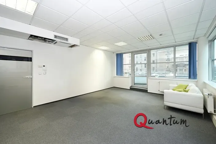 Pronájem kanceláře, Praha - Vinohrady, Šafaříkova, 32 m2