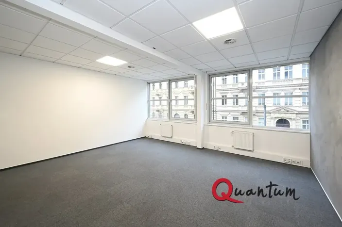 Pronájem kanceláře, Praha - Vinohrady, Šafaříkova, 29 m2