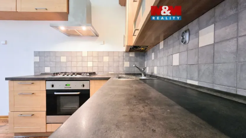 Prodej bytu 2+1, Ostrava - Moravská Ostrava, Veleslavínova, 68 m2