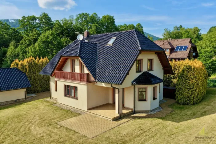 Prodej rodinného domu, Rožnov pod Radhoštěm, Sladské, 239 m2