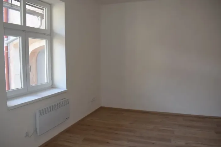 Pronájem bytu 1+1, Volyně, náměstí Svobody, 32 m2