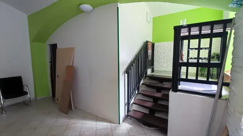 Prodej obchodního prostoru, Praha, Wenzigova, 52 m2