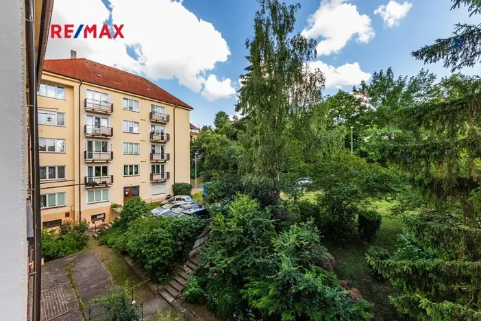 Pronájem bytu 3+1, Praha - Břevnov, Bělohorská, 62 m2