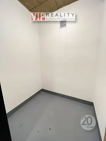 Pronájem bytu 1+kk, Rosice, Na Vyhlídce, 28 m2