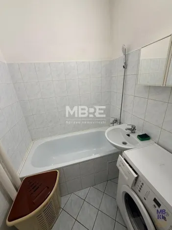 Pronájem bytu 1+1, Karviná - Hranice, Mendelova, 42 m2