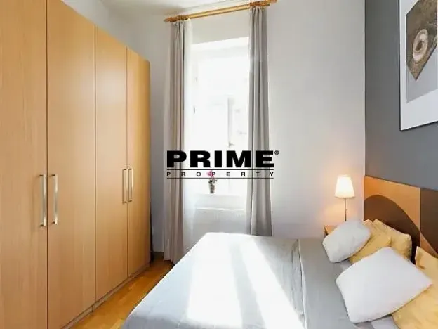 Pronájem bytu 3+kk, Praha - Vinohrady, Na Kozačce, 60 m2