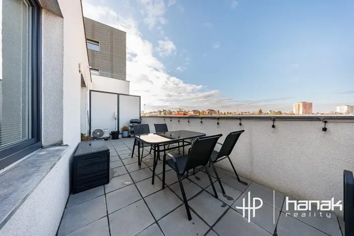 Prodej bytu 2+kk, Olomouc, Wolkerova, 58 m2