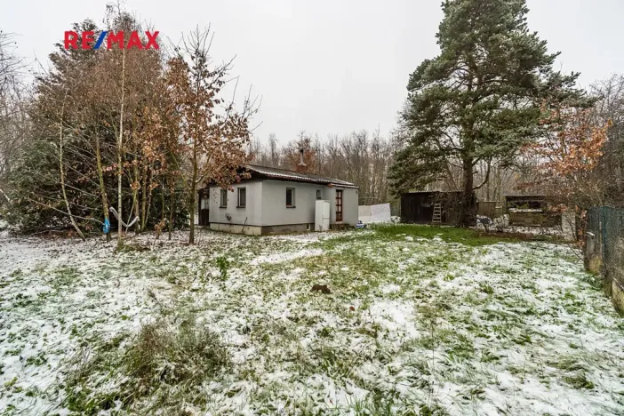 Prodej pozemku pro bydlení, Praha - Klánovice, Boušova, 1678 m2