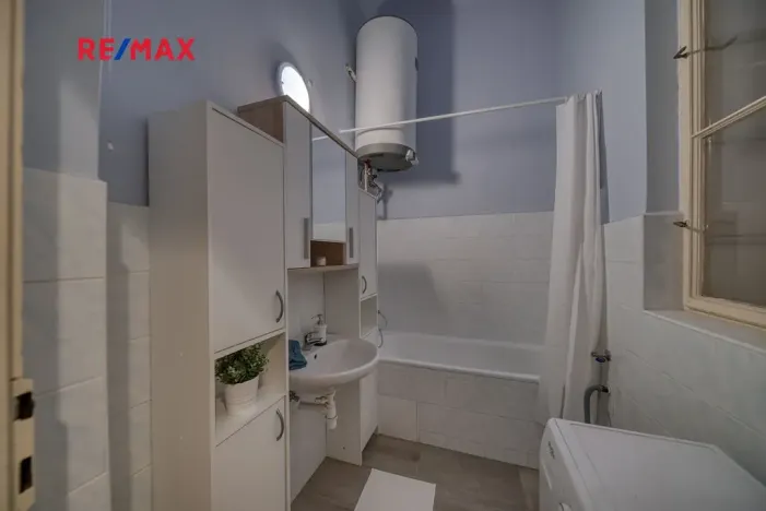 Prodej bytu 3+1, Praha - Smíchov, Malátova, 115 m2