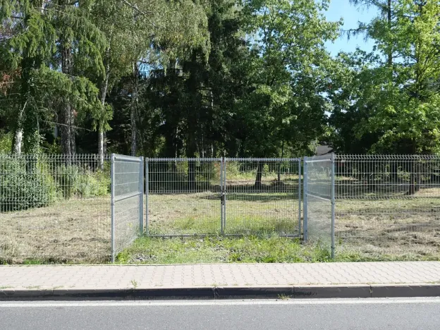 Prodej pozemku pro bydlení, Mukařov, Školní, 800 m2