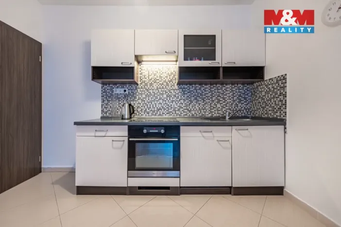 Prodej bytu 2+kk, Praha - Dolní Měcholupy, Honzíkova, 54 m2