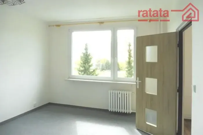 Pronájem bytu 1+1, Chomutov, Dřínovská, 35 m2