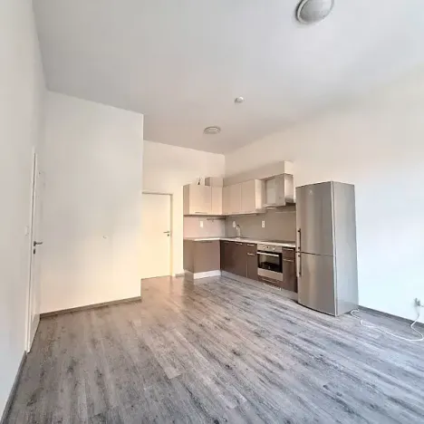 Pronájem bytu 3+kk, Praha - Holešovice, Na Maninách, 57 m2