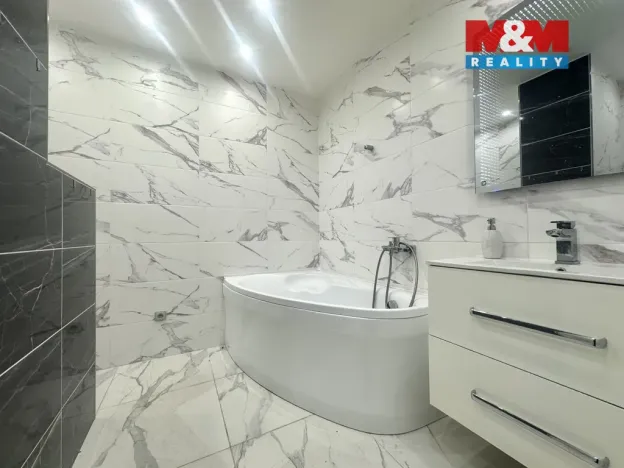 Prodej bytu 3+1, Chomutov, Písečná, 64 m2