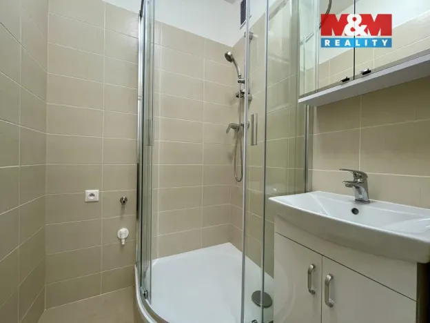 Pronájem bytu 2+1, Praha - Strašnice, U krbu, 55 m2