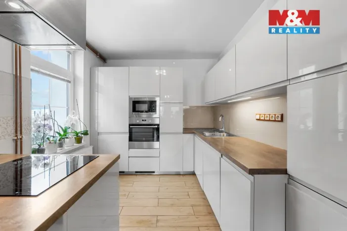 Prodej ubytování, Horní Blatná, Vančurova, 230 m2